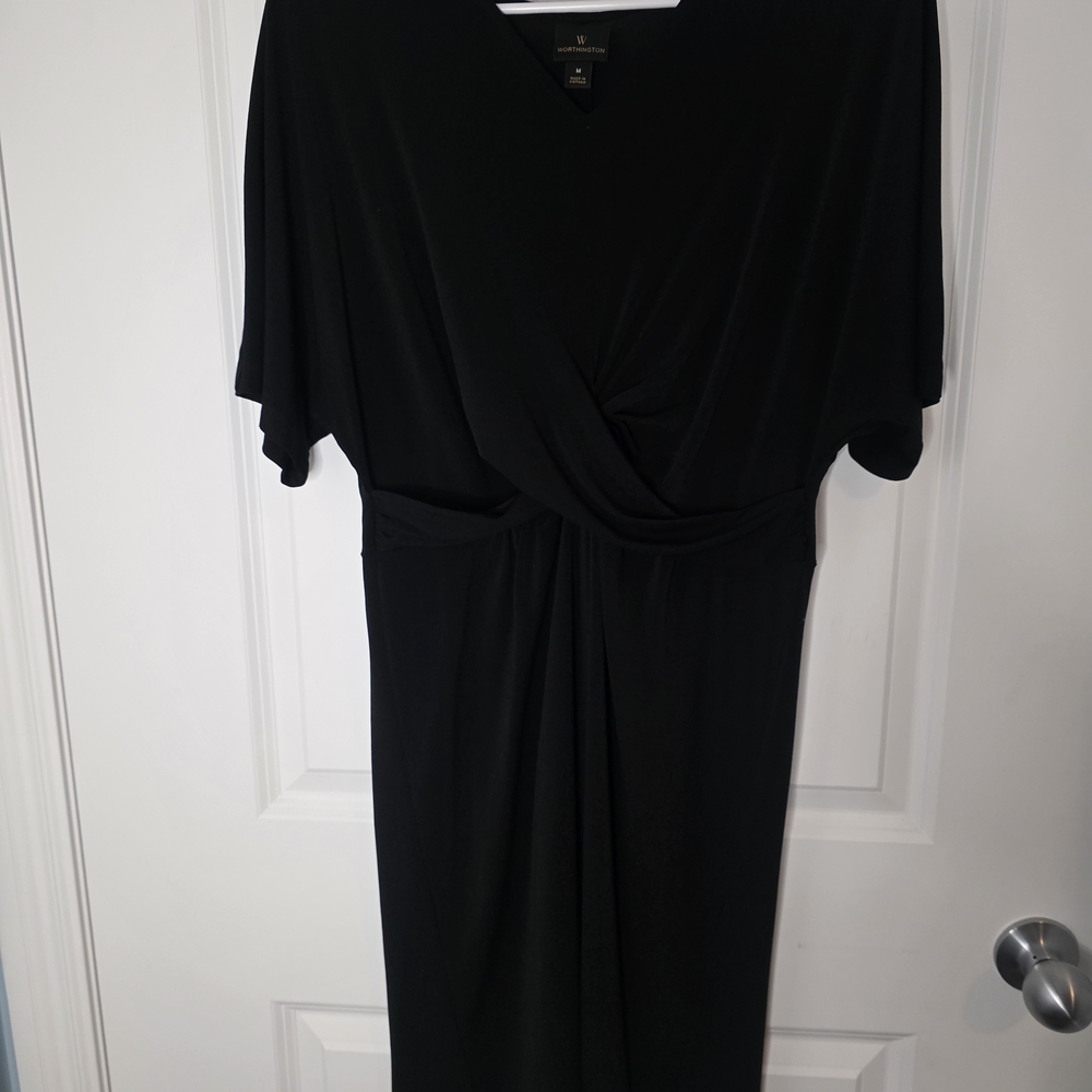 Elegant Black Midi Dress